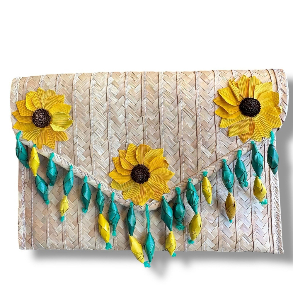 Handwoven Straw Clutch Sunflower Decor Boho Wicker Purse Artisan Beach Bag - Picture 1 of 9